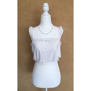 ✨🤍Forever 21 - White Crop Top🤍✨